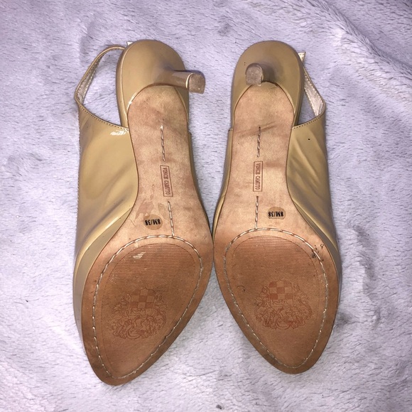 Vince Camuto Nude Patent Slingback Heels - Picture 5 of 10